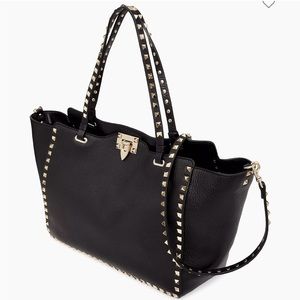 Valentino Garavani medium grainy calfskin rockstud bag